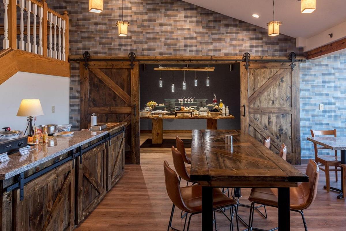 River District Hotel Prairie du Chien Eksteriør billede